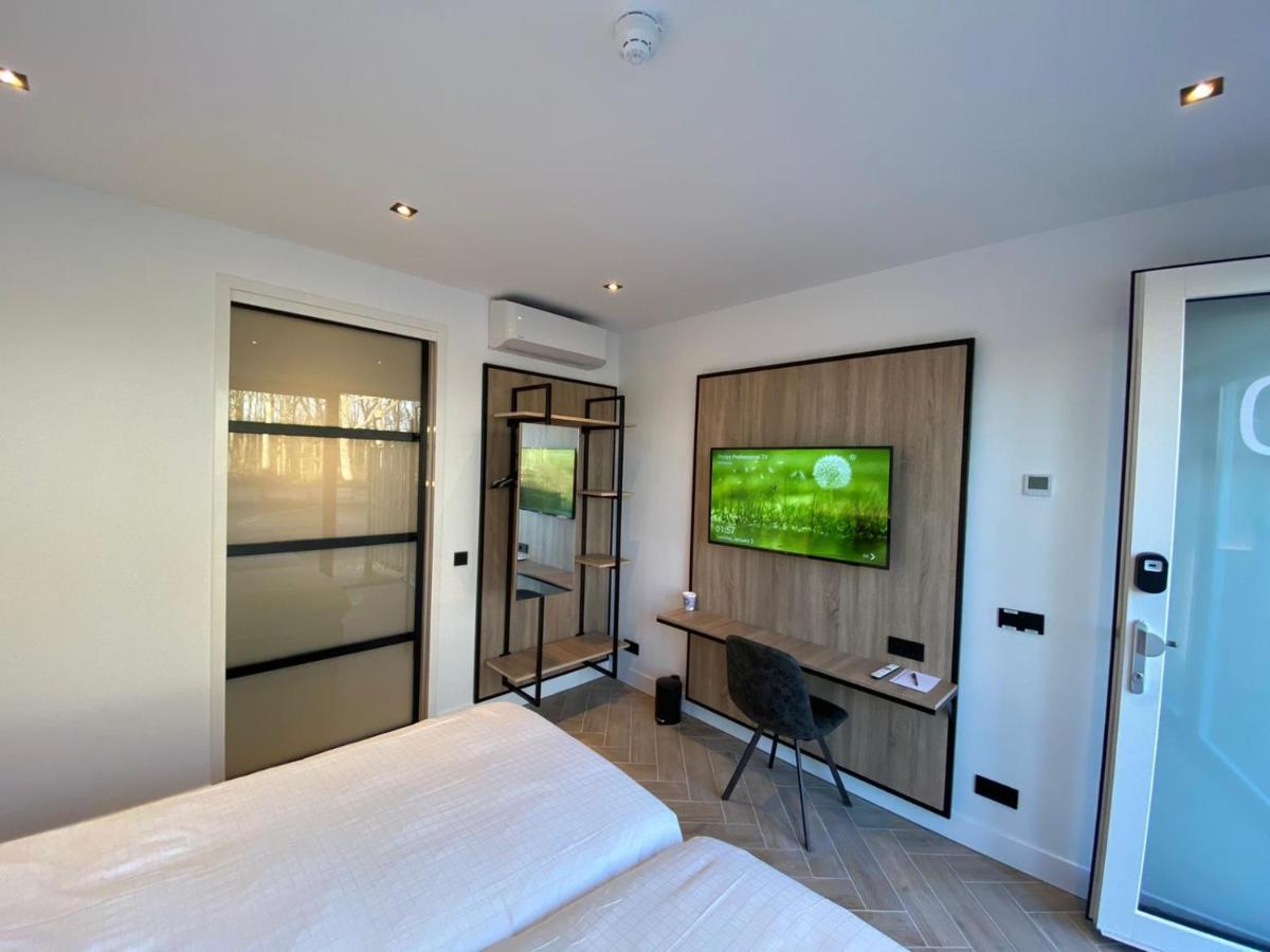 Harteluk Afsluitdijk Zurich Hotel ภายนอก รูปภาพ
